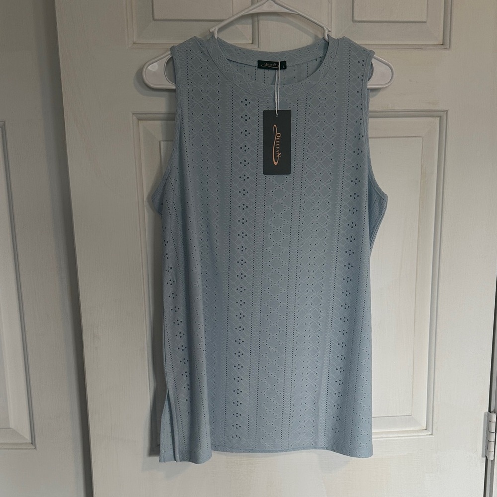 NWT Womenโs blue tank size large